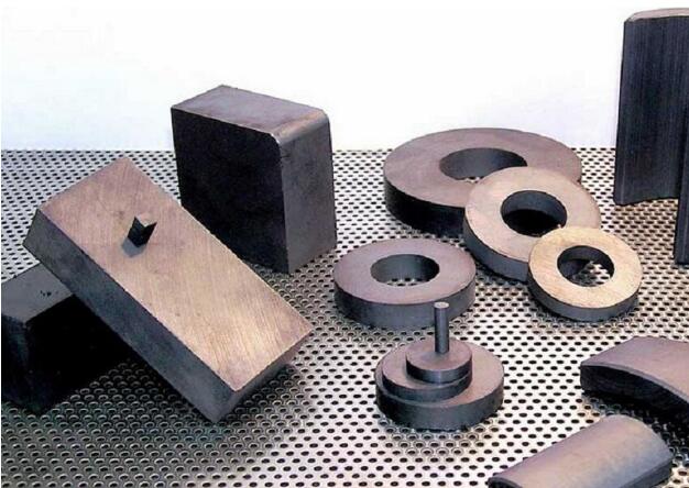 哪種磁鐵比較好？釹鐵硼磁鐵好還是鐵氧體？