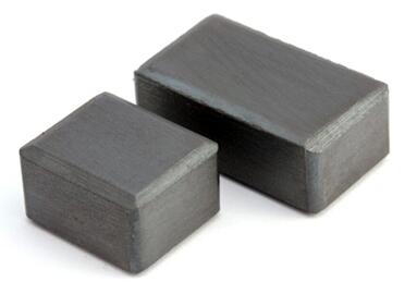 采購方形磁鐵要注意，磁鐵的充磁方向要弄清